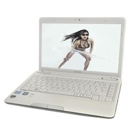 Toshiba Satellite L735-10M bílý