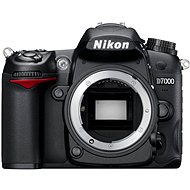 Nikon D7000 čierny BODY