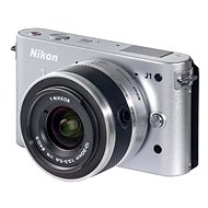 Nikon 1 J1 + Objektív 10-30mm VR silver