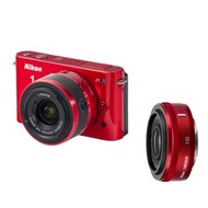 Nikon 1 J1 + Objektívy 10-30mm + 10mm F2.8 red