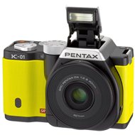 PENTAX K-01 + DAL 18-55mm white/yellow